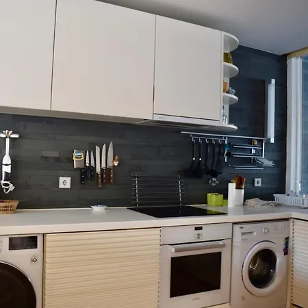 Bloom - House 펜션 Apúlia